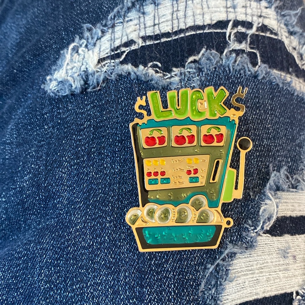 Super Cute Lucky Pin 🍀☘️🍀☘️